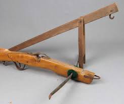 Sold at Auction: Armbrust mit Spanner