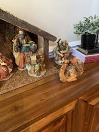 Ten (10) pc LARGE figures Vintage Porcelain Nativity Set Christmas *plus Stable | eBay