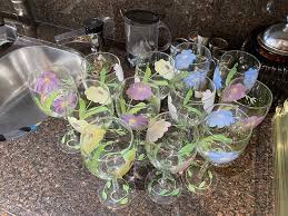 12 Floral Painted Wine Glasses – Sell My Stuff Canada ...