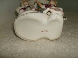 VINTAGE GENTLEMAN & LADY FIGURAL PORCELAIN VASE,,made in JAPAN | eBay
