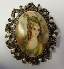 Vintage Signed Limoges France Victorian Lady Pearls Hand ...