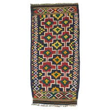 Vintage Kilim Rug 2'4'' x 4'10'' For Sale at 1stDibs