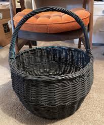 Large Vintage 14" Round Gathering Basket w/ Handle Wicker ...