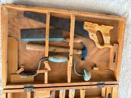 TOY CARPENTER TOOL SET IN WOODEN BOX - HANDY ANDY BRAND ...