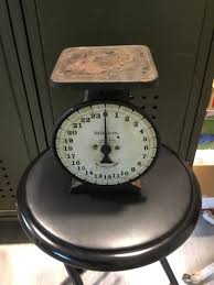 Antique Scale Hanson Bros Scale Chicago USA Country Store Look Rustic Metal Scale Chippy Black Paint Old Style Scale Farmhouse Decor - Etsy