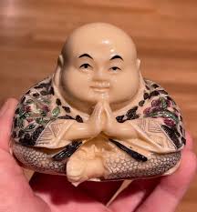 CHINESE HAND CARVED BUDDHA STATUE FIGURINE ENGRAVED HAND ...