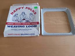 Potholder Weaving Vintage Happy Folks Weaving Lap Loom And Loops | eBay