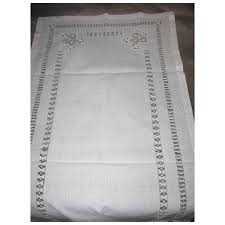 Vintage White Linen Dresser Scarf with Cut-Out Design. For ...