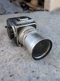 hasselblad 500 cm Medium Format Camera In Good Condition ...