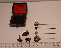 Large Mixed Grouping Vintage & Antique Hat Pins