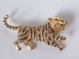 MAGNIFICENT Leaping TIGER Brooch - Hattie Carnegie ...