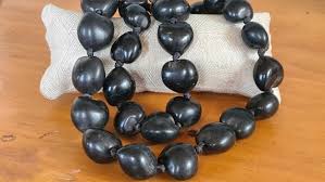 Vintage Large Black Lucite Bead Hand Knotted Ribbon Thread ...