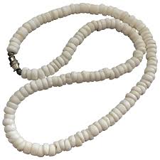 Vintage Hawaiian Real Puka Shell Necklace. For Sale at Ruby Lane