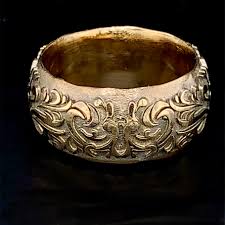 Buy 14k Gold Family Crest Ring: Personalized Coat of Arms ...