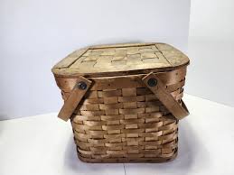 Vintage Hawkeye Woven Picnic Basket: Cabin Decor Storage - Etsy