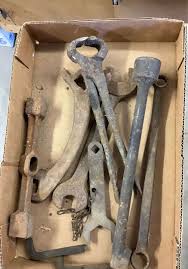 Vintage wrenches - Hamilton-Maring Auction Group