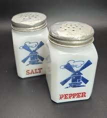 Vintage Hazel Atlas Milk Glass Salt & Pepper Shakers ...