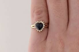 Blue Sapphire and Diamonds Heart-Shaped 14K Yellow Gold Ring ...