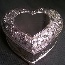 Heart Sankyo Box - Etsy Canada