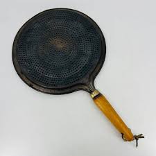 1920s Stove Top Heat Diffuser Round Metal Flame Fanner Wood Handle 14” – Everyday Ephemera