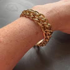Yellow Gold Engraved Double Curb Link Bracelet, 1950s for sale at Pamono