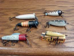 Set of 6 Antiqued Wood Lures Old Fashion Fish Lure Ornaments ...