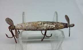 Vintage Bomber Spinstick Green/Sil Scale 2 1/4" Wood ...