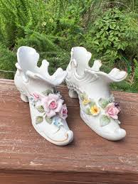 Vintage Porcelain Victorian Shoe Vases- Lefton – Hand ...
