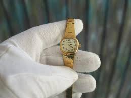 1960s Swiss Roamer Women's Watch: Vintage Mechanical ...