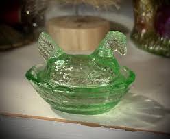 TINY Light Green Glass Chicken Hen on Nest 2 piece set only ...