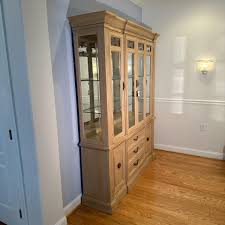 LOT 143D: Vintage Stanley Furniture Hutch | EstateSales.org