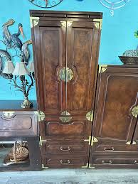 Vintage Bernhardt Chin Hua Campaign Bedroom Set