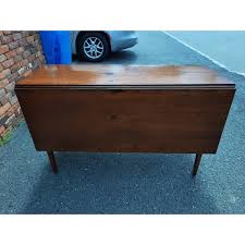 Traditional Drop Leaf Dining Table | Chairish