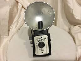 HTF Herco Imperial 620 Snap Shot Bakelite Box Camera Art ...