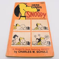 Vintage Set of 4 Peanuts Paperback Books Featuring Snoopy by Charles M. Schulz | eBay