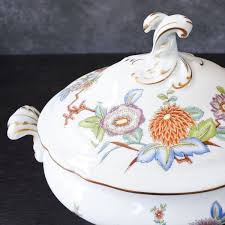 Vintage Hutschenreuther Bellevue Floral Porcelain Tureen ...