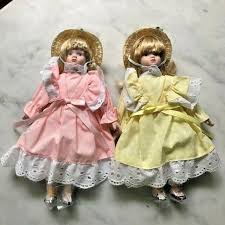 Porcelain Very Cute Twin Country Dolls with straw hats and ...