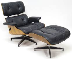 The Classic Iconic Charles and Ray Eames 670 and 671 Lounge ...