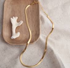 Necklace- Gold Kennedy – Splendor Beauty Emporium