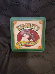 Hershey's Milk Chocolate Tin | My Site 1