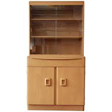 Heywood Wakefield Mid-Century Modern Sideboard with Hutch at 1stDibs | heywood wakefield hutch, heywood wakefield maple hutch, heywood wakefield hutch for sale