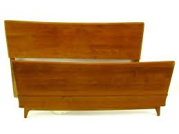 1950's Heywood Wakefield Kohinoor Bed M 140