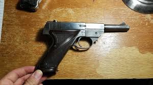 My newest edition! 1954 Hi Standard Sport-King. : r/guns