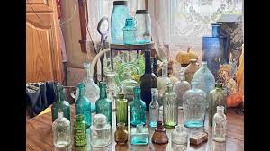 Live Auction with Pontils, 1800s Sodas, & beers, poisons ...