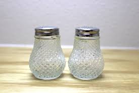 Diamond Pointed Clear Glass Salt and Pepper Shakers - Etsy