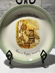 VTG 1972 Holly Hobbie Collector Plate Nothing Lasts Longer ...