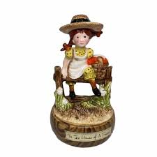 American Greetin Corp. To The House Of A Friend Music Box ...