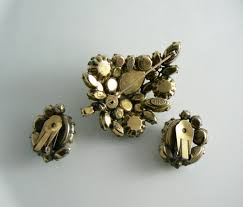 Vintage Regency Green Rhinestone And Baroque Pearl Demi Parure