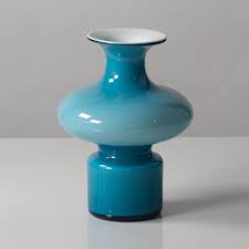 Per Lutken for Holmegaard, Denmark, "Carnaby" vase K2006 ...