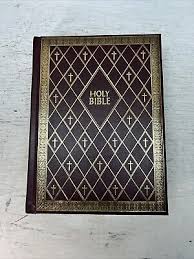 The New American Bible Family Size Catholic Bible Publishers ...